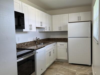 500 Bonnie Boulevard, Palm Springs, FL 33461