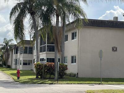 500 Bonnie Boulevard, Palm Springs, FL 33461