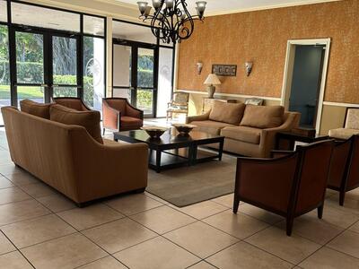 500 Bonnie Boulevard, Palm Springs, FL 33461