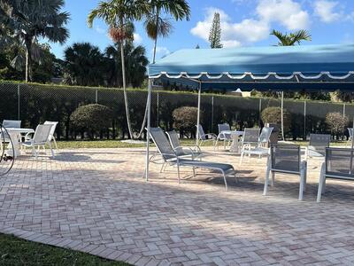 500 Bonnie Boulevard, Palm Springs, FL 33461