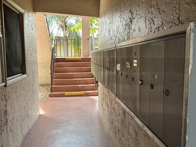 500 Bonnie Boulevard, Palm Springs, FL 33461