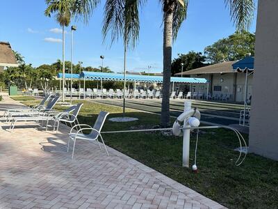 500 Bonnie Boulevard, Palm Springs, FL 33461