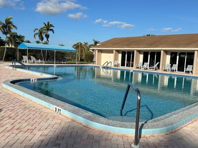 225 Bonnie Boulevard, Palm Springs, FL 33461