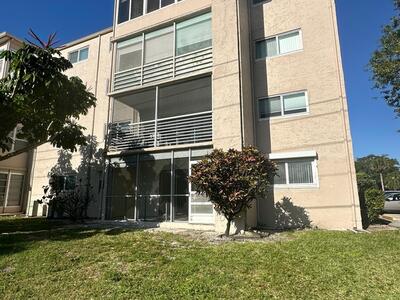 225 Bonnie Boulevard, Palm Springs, FL 33461