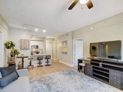 780 S Sapodilla Avenue, West Palm Beach, FL 33401