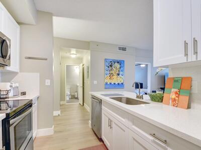 780 S Sapodilla Avenue, West Palm Beach, FL 33401