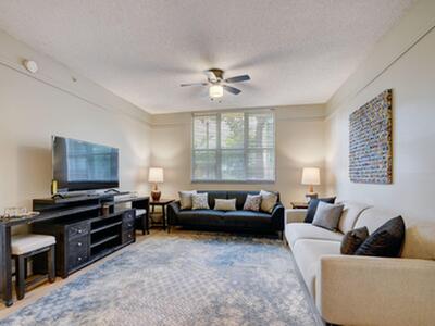 780 S Sapodilla Avenue, West Palm Beach, FL 33401