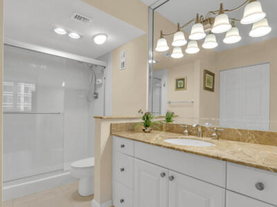 5440 N Ocean Drive, Singer Island, FL 33404