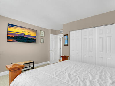 5440 N Ocean Drive, Singer Island, FL 33404