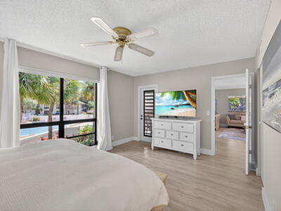 419 Brackenwood Lane S, Palm Beach Gardens, FL 33418