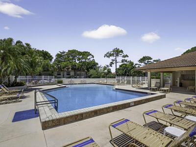 419 Brackenwood Lane S, Palm Beach Gardens, FL 33418