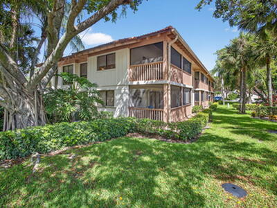 419 Brackenwood Lane S, Palm Beach Gardens, FL 33418