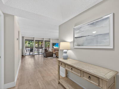 419 Brackenwood Lane S, Palm Beach Gardens, FL 33418