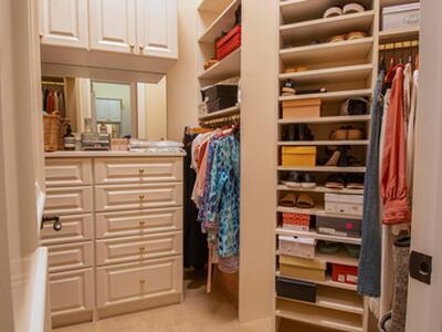 138 SE Via San Marino, Port Saint Lucie, FL 34984