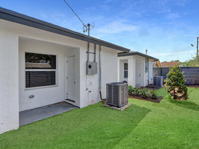 2921 Saginaw Avenue, West Palm Beach, FL 33409