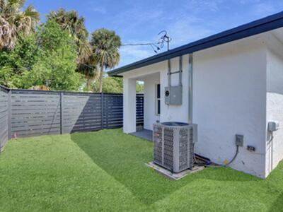 2921 Saginaw Avenue, West Palm Beach, FL 33409