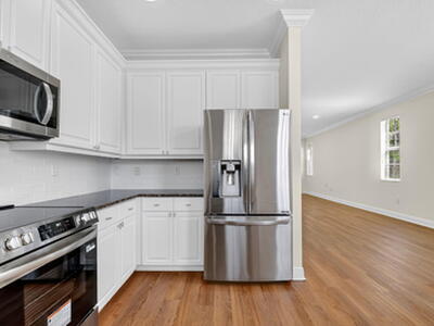 2502 N Dixie Highway, Lake Worth Beach, FL 33460