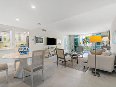 2780 S Ocean Boulevard, Palm Beach, FL 33480