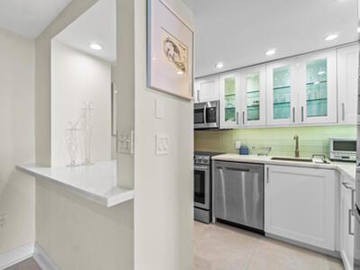 2780 S Ocean Boulevard, Palm Beach, FL 33480