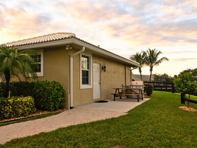 2040 Canter Way, Wellington, FL 33414