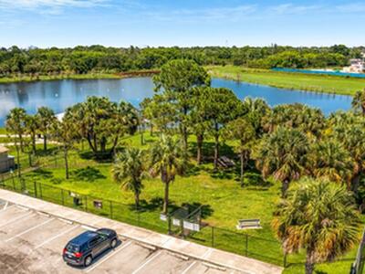 325 SE Halifax Lane, Stuart, FL 34994