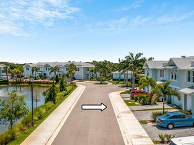 325 SE Halifax Lane, Stuart, FL 34994