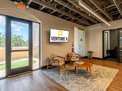 2000 Pga Boulevard, Palm Beach Gardens, FL 33408