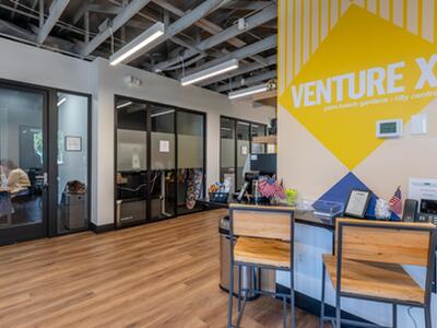 2000 Pga Boulevard, Palm Beach Gardens, FL 33408