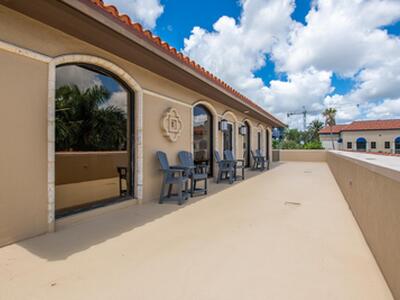 2000 Pga Boulevard, Palm Beach Gardens, FL 33408