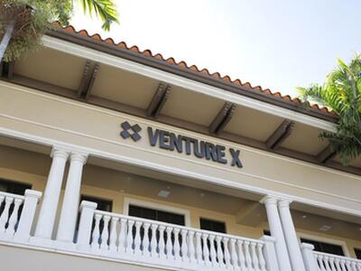 2000 Pga Boulevard, Palm Beach Gardens, FL 33408