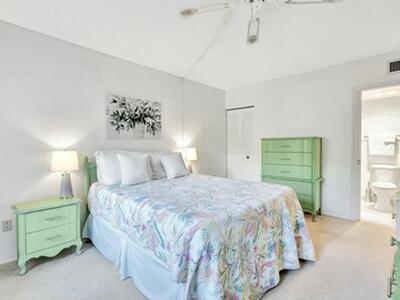 2320 SW 22nd Avenue, Delray Beach, FL 33445