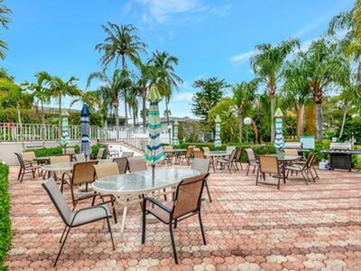 2320 SW 22nd Avenue, Delray Beach, FL 33445