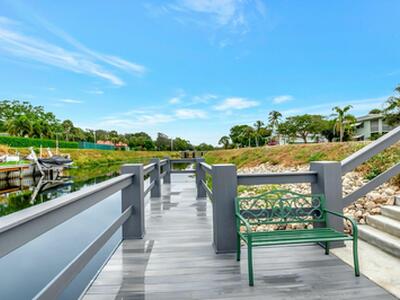 2320 SW 22nd Avenue, Delray Beach, FL 33445