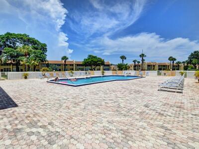 2320 SW 22nd Avenue, Delray Beach, FL 33445