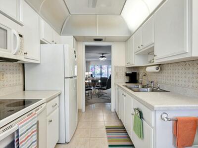 2320 SW 22nd Avenue, Delray Beach, FL 33445