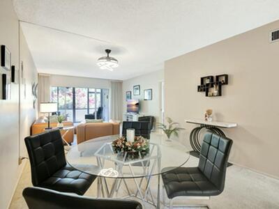 2320 SW 22nd Avenue, Delray Beach, FL 33445