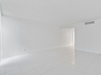 609 Bridgewood Drive, Boca Raton, FL 33434