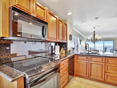 1021 Hillsboro Mile, Hillsboro Beach, FL 33062