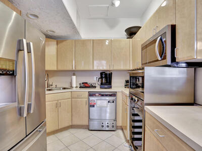 1021 Hillsboro Mile, Hillsboro Beach, FL 33062