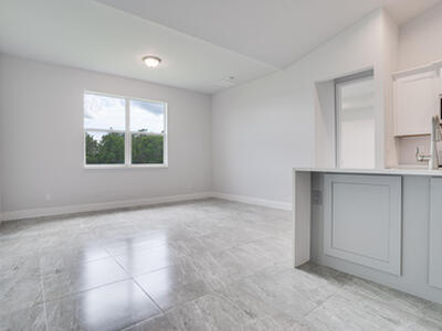 388 SW Vista Lake Drive, Port Saint Lucie, FL 34953