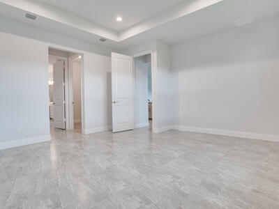 388 SW Vista Lake Drive, Port Saint Lucie, FL 34953