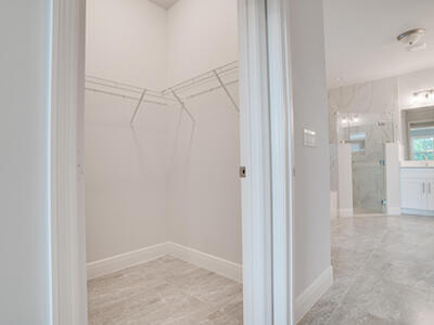 388 SW Vista Lake Drive, Port Saint Lucie, FL 34953