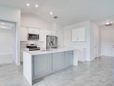 388 SW Vista Lake Drive, Port Saint Lucie, FL 34953