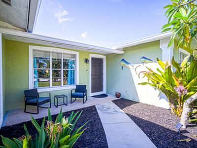 5512 SE Nassau Terrace