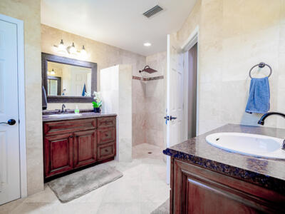 5512 SE Nassau Terrace, Stuart, FL 34997