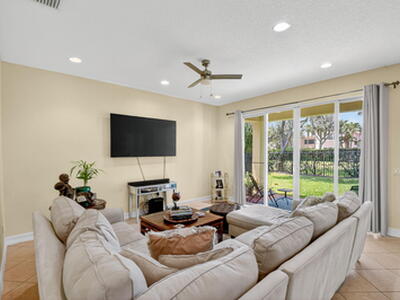 8951 Morgan Landing Way, Boynton Beach, FL 33473