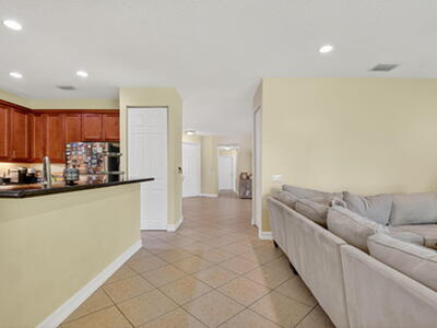 8951 Morgan Landing Way, Boynton Beach, FL 33473