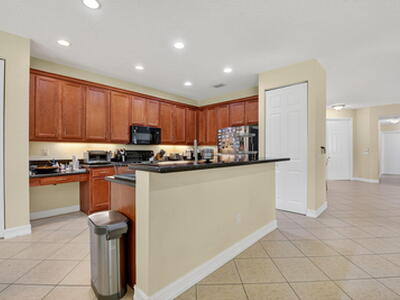 8951 Morgan Landing Way, Boynton Beach, FL 33473