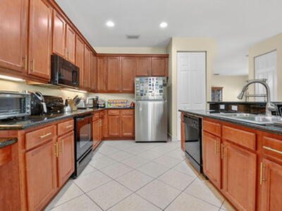 8951 Morgan Landing Way, Boynton Beach, FL 33473