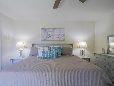 340 S Waverly Place, Vero Beach, FL 32960